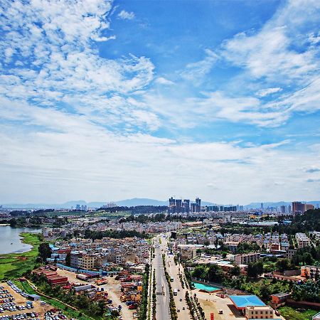 Howard Johnson Flower City Hotel Côn Minh Ngoại thất bức ảnh
