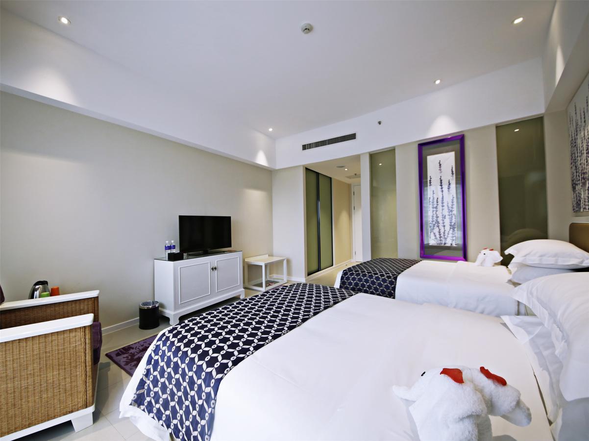 Howard Johnson Flower City Hotel Côn Minh Ngoại thất bức ảnh