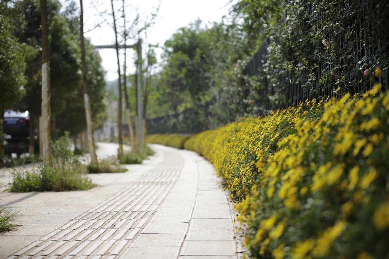 Howard Johnson Flower City Hotel Côn Minh Ngoại thất bức ảnh