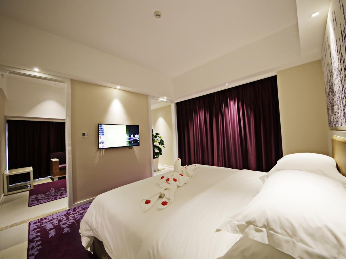 Howard Johnson Flower City Hotel Côn Minh Ngoại thất bức ảnh