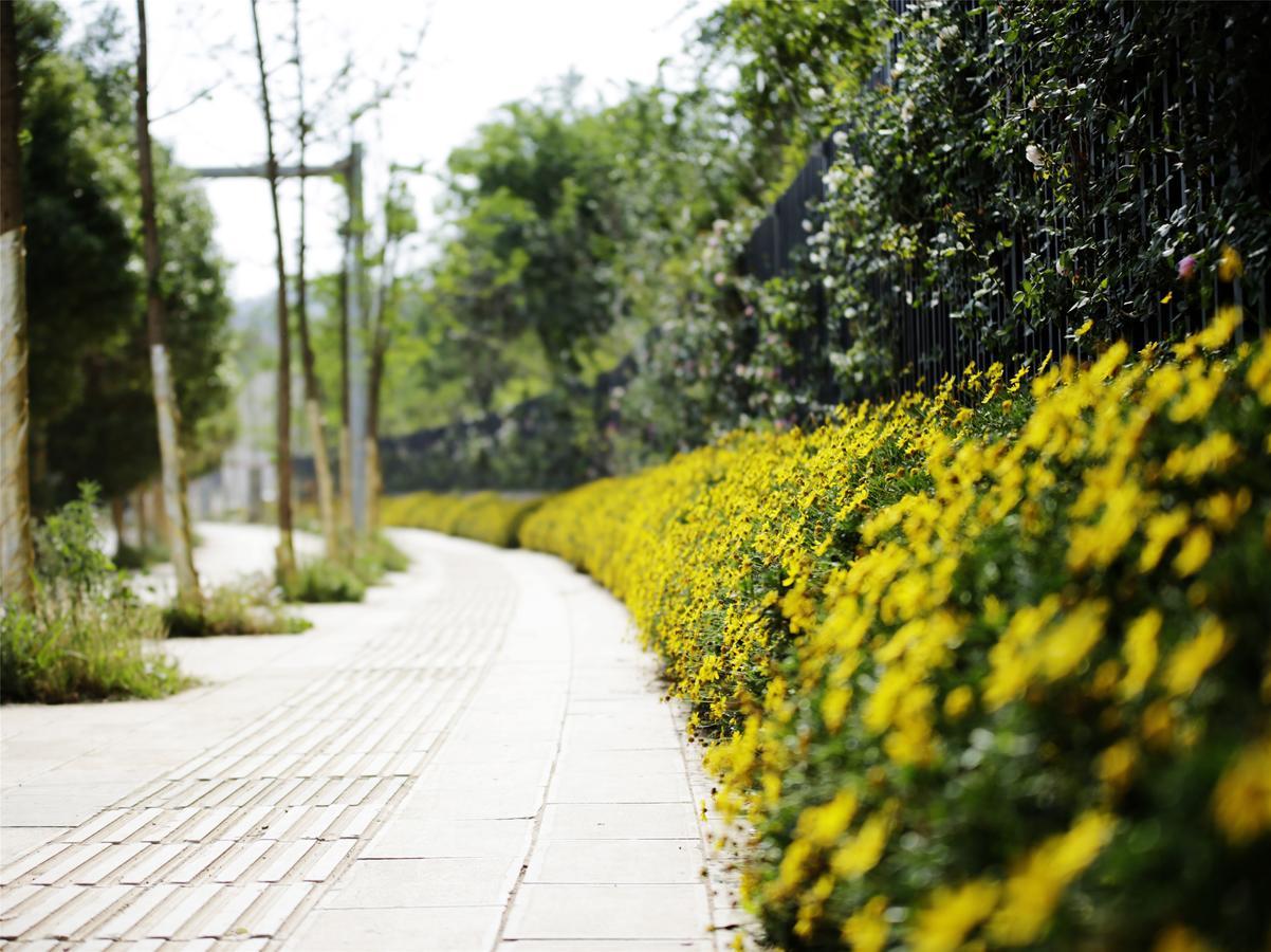 Howard Johnson Flower City Hotel Côn Minh Ngoại thất bức ảnh